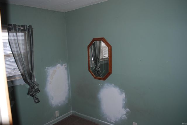 7976 N Tecumseh Road, Walkerton, IN 46574