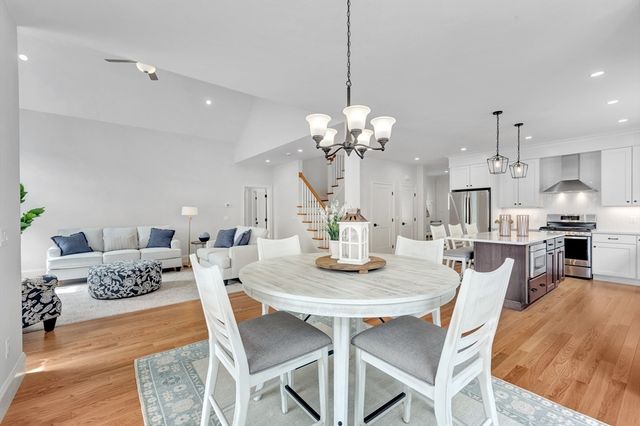 4 Weber Farm Road 4, Wrentham, MA 02093