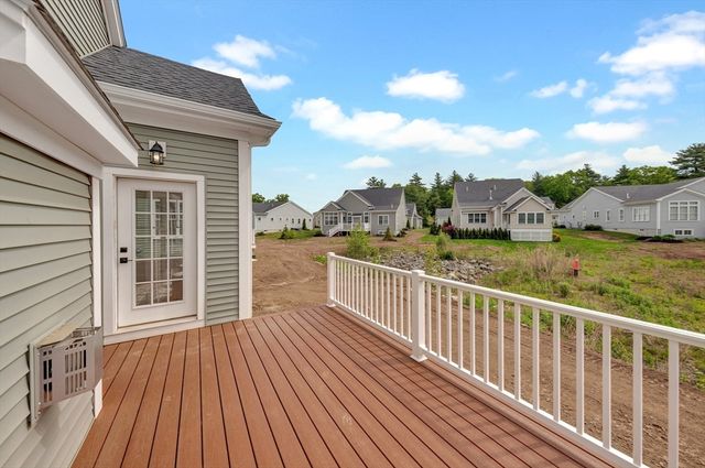 4 Weber Farm Road 4, Wrentham, MA 02093