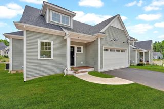 4 Weber Farm Road 4, Wrentham, MA 02093