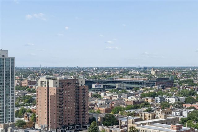 3930 N Pine Grove Avenue 2612, Chicago, IL 60613