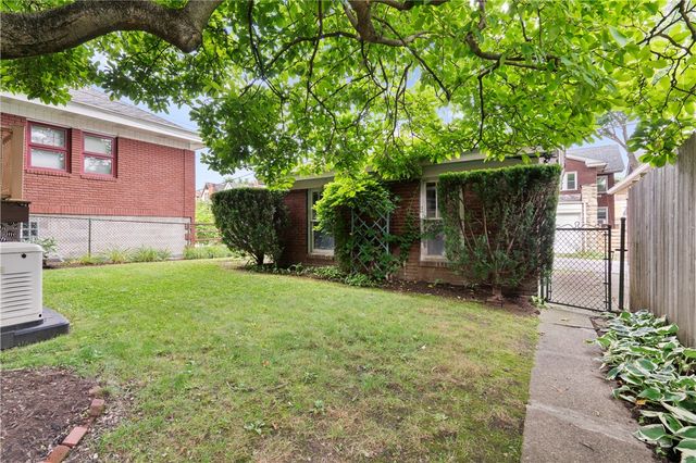 905 N Euclid Ave., Highland Park, PA 15206