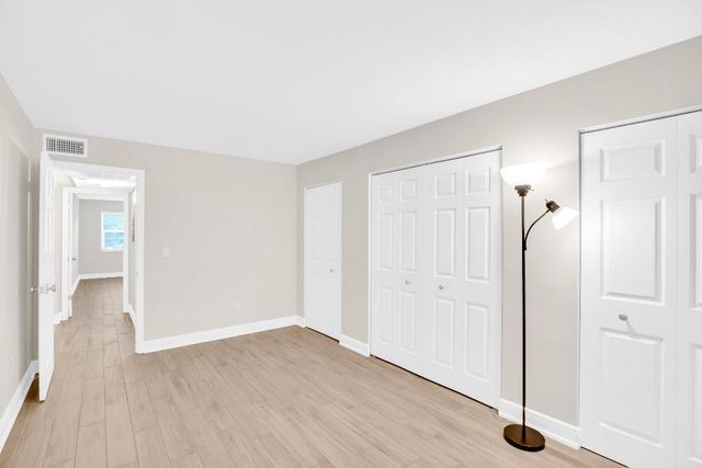 2333 Indian River Boulevard 108, Vero Beach, FL 32960