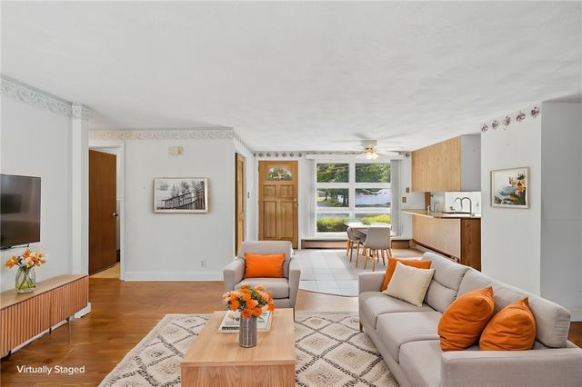 124 Chatworth Avenue, Warwick, RI 02886