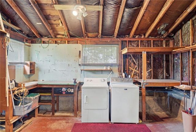 124 Chatworth Avenue, Warwick, RI 02886