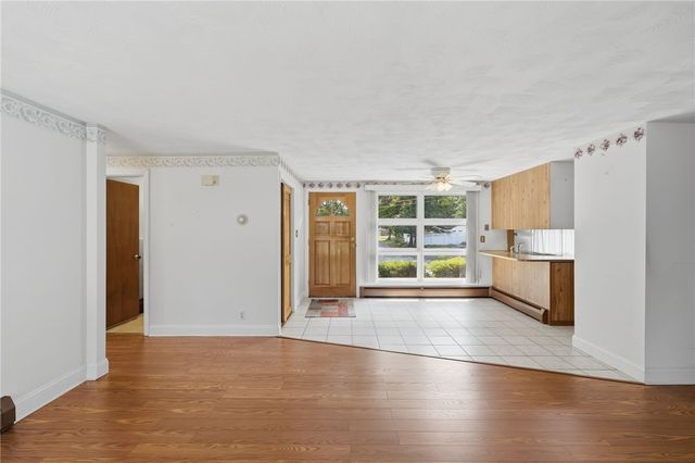 124 Chatworth Avenue, Warwick, RI 02886