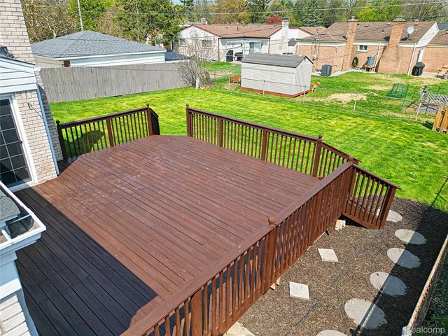 14182 Blue Skies Street, Livonia, MI 48154