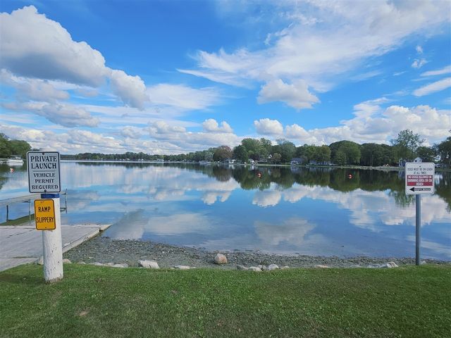 471 Mallard Drive, Coldwater, MI 49036