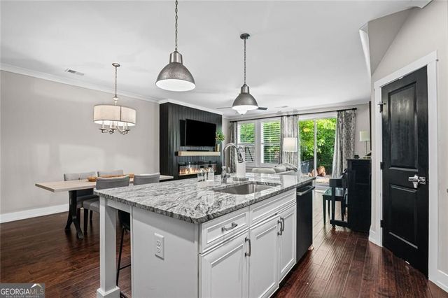 138 Bellehaven Drive, Woodstock, GA 30188