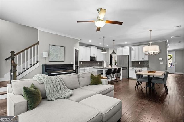 138 Bellehaven Drive, Woodstock, GA 30188