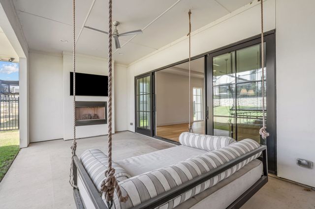 9644 Latour Lane, Fort Worth, TX 76126