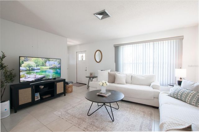 22295 MONTROSE AVENUE, Port Charlotte, FL 33952
