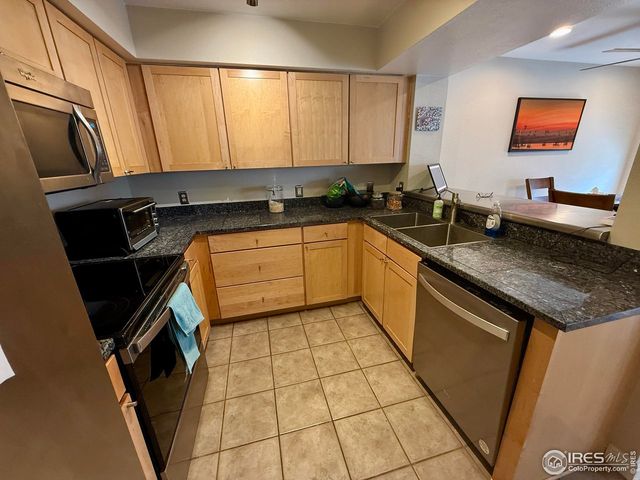 13900 Lake Song Ln B-2, Broomfield, CO 80023