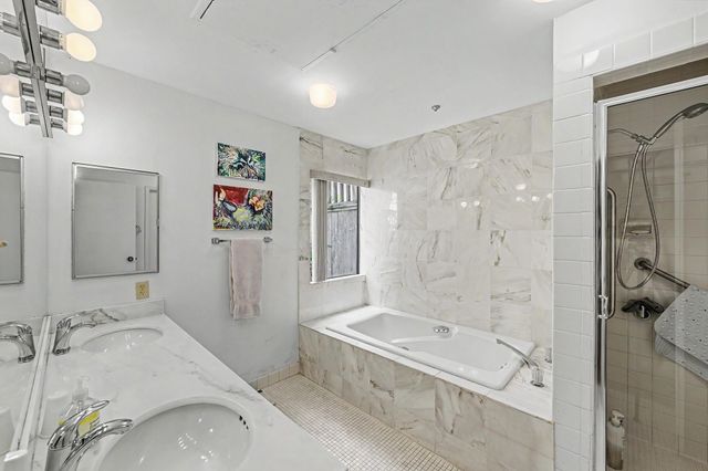 5314 Mercer Street, West University Place, TX 77005