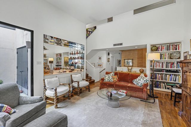 5314 Mercer Street, West University Place, TX 77005