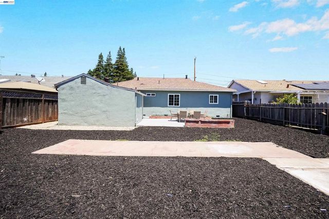 25353 Tarman Ave, Hayward, CA 94544