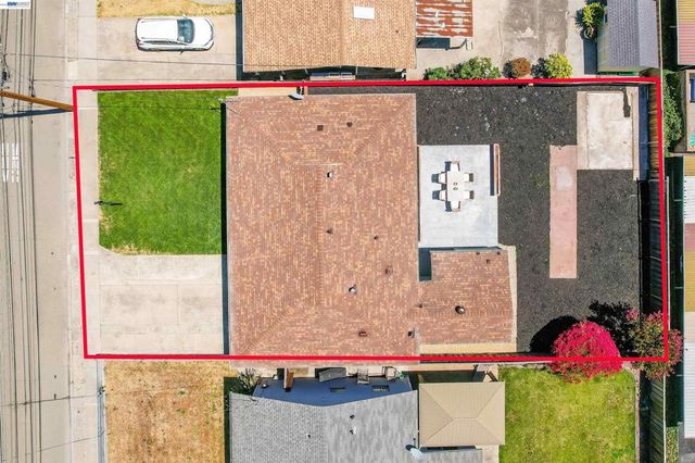 25353 Tarman Ave, Hayward, CA 94544