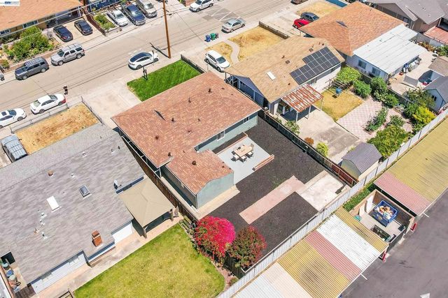 25353 Tarman Ave, Hayward, CA 94544