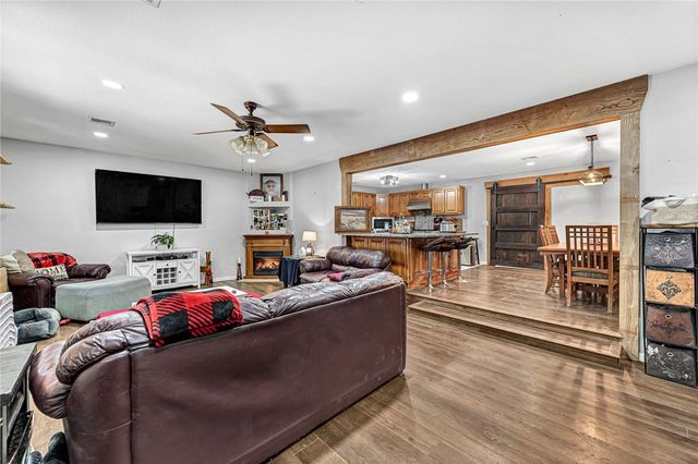 13751 E Ventris Road, Garfield, AR 72732