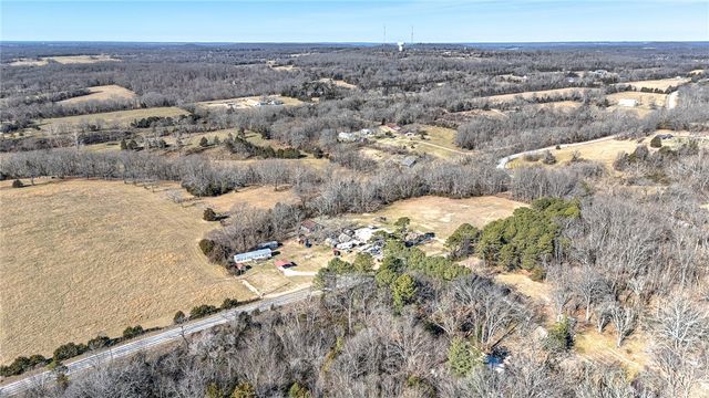 13751 E Ventris Road, Garfield, AR 72732