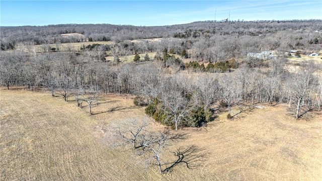 13751 E Ventris Road, Garfield, AR 72732