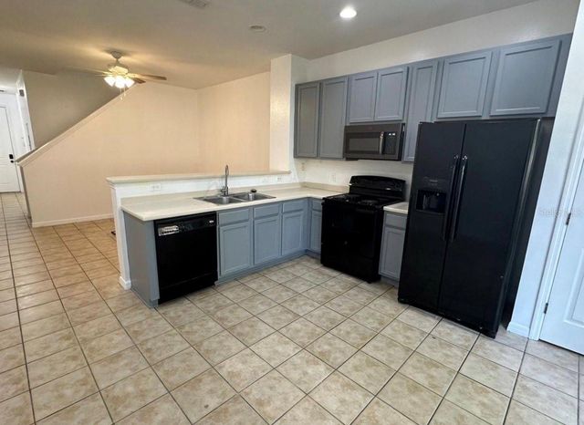 2674 MAYAGUANA STREET, Kissimmee, FL 34747