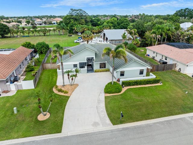 3111 SW Seaboard Avenue, Palm City, FL 34990