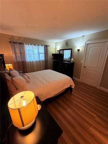 1889 S Ocean Dr 406, Hallandale Beach, FL 33009