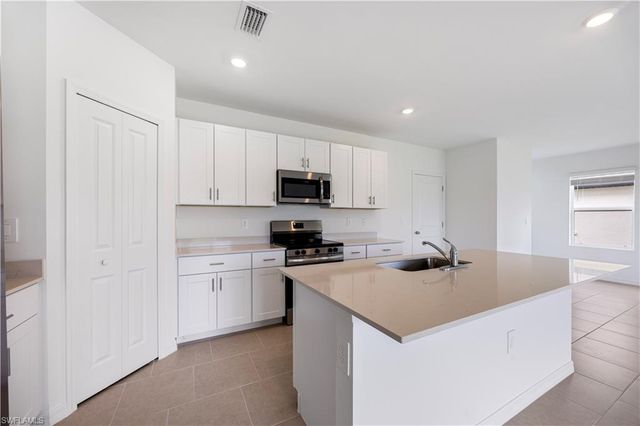 4106 San Felice LN, North Fort Myers, FL 33917