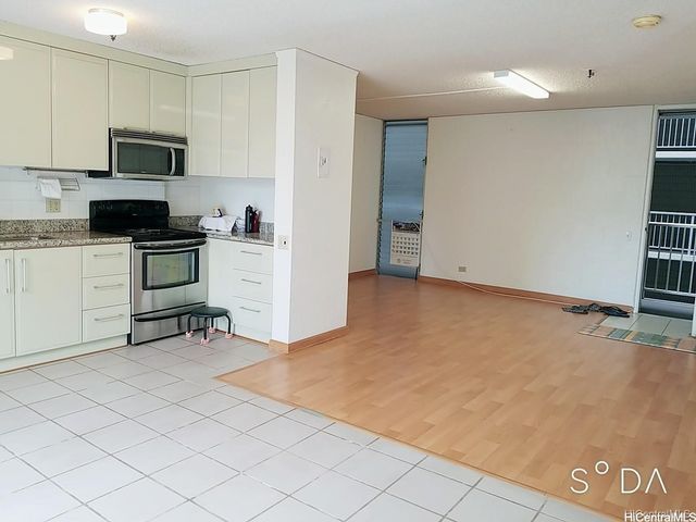 1226 Alexander Street 607, Honolulu, HI 96826