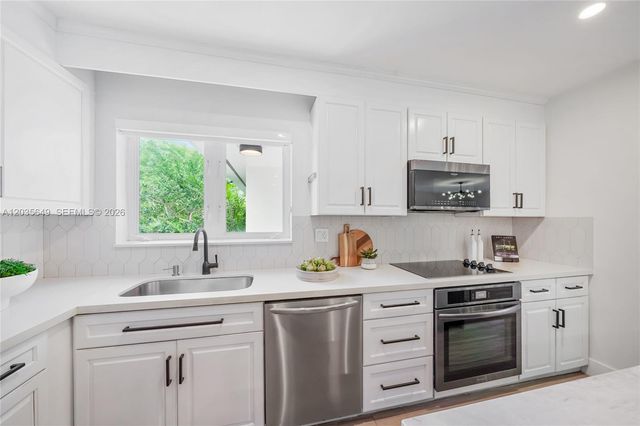 6600 SW 144th Street, Coral Gables, FL 33158