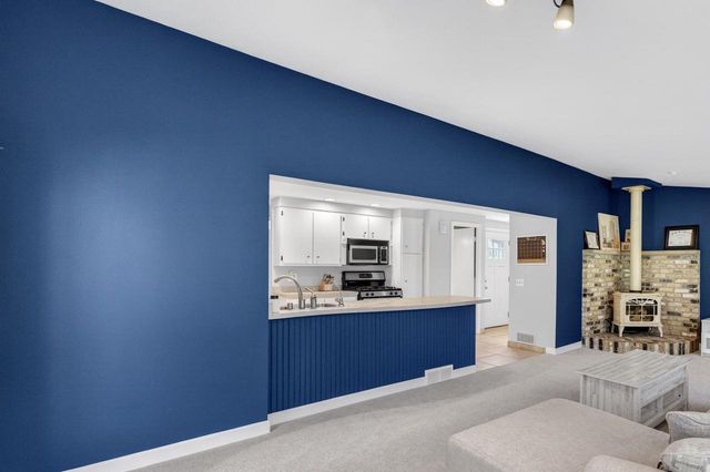 450 Charles Lane, Madison, WI 53711