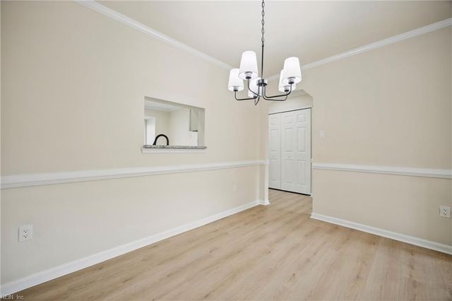 5589 Campus DR, Virginia Beach, VA 23462