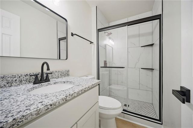 5589 Campus DR, Virginia Beach, VA 23462