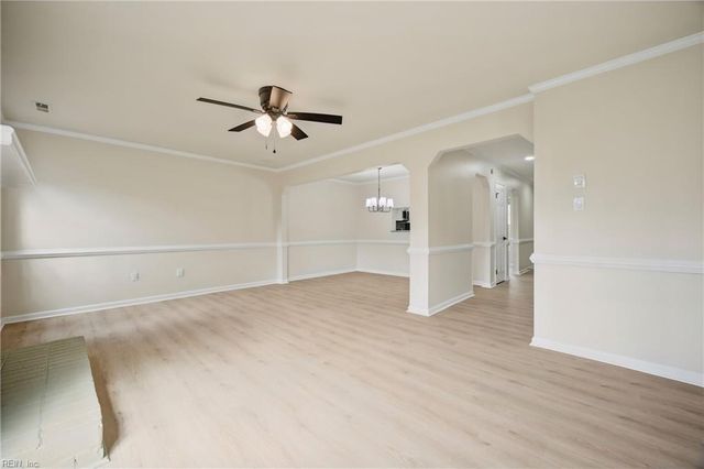 5589 Campus DR, Virginia Beach, VA 23462