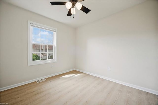 5589 Campus DR, Virginia Beach, VA 23462