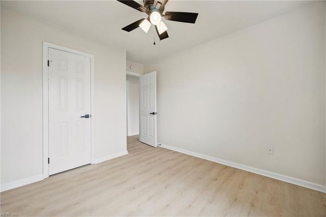 5589 Campus DR, Virginia Beach, VA 23462