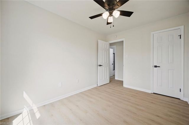 5589 Campus DR, Virginia Beach, VA 23462