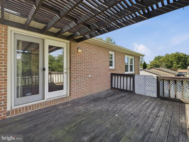 23 WHITTIER HTS, Hagerstown, MD 21742