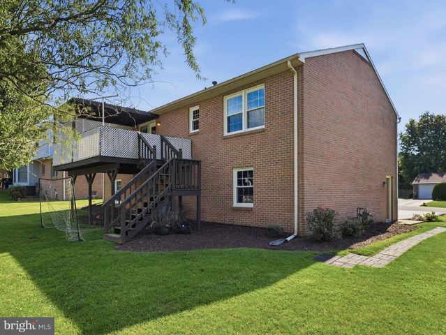 23 WHITTIER HTS, Hagerstown, MD 21742