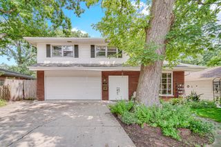 418 Earl Avenue, Joliet, IL 60436