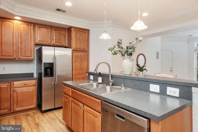 7214 ELKRIDGE CROSSING WAY, Elkridge, MD 21075