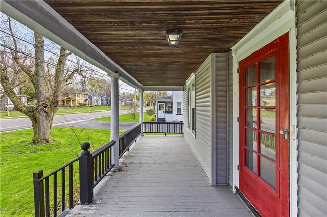 2165 Five Mile Line Road, Penfield, NY 14526