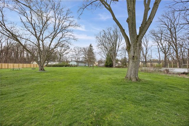 2165 Five Mile Line Road, Penfield, NY 14526
