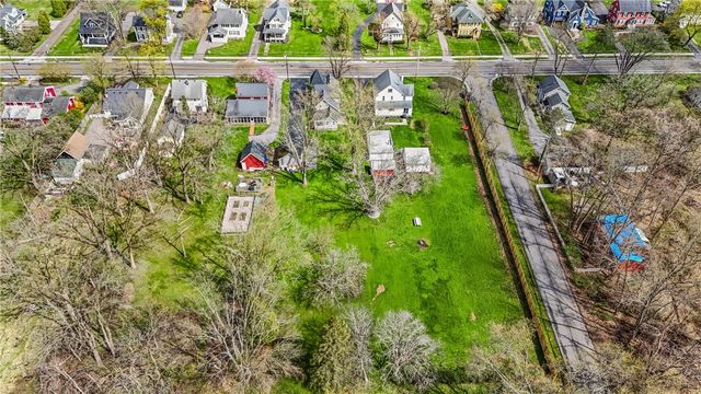 2165 Five Mile Line Road, Penfield, NY 14526