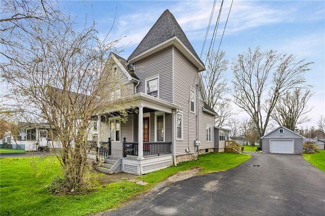 2165 Five Mile Line Road, Penfield, NY 14526