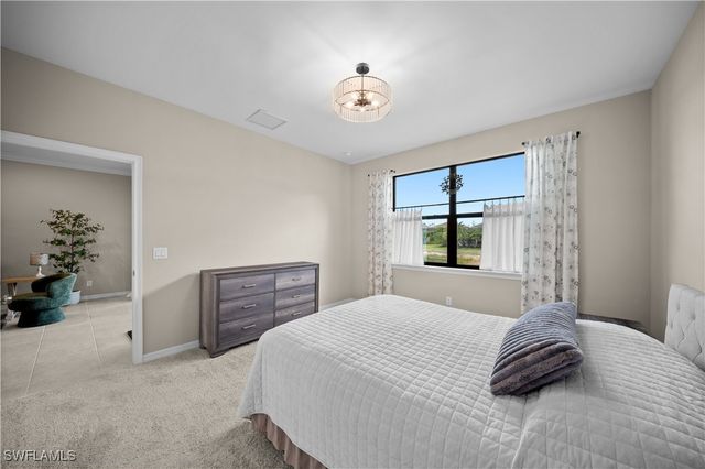 9441 Benvenuto CT 104, Naples, FL 34119