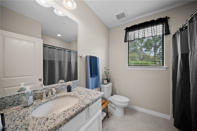 9441 Benvenuto CT 104, Naples, FL 34119