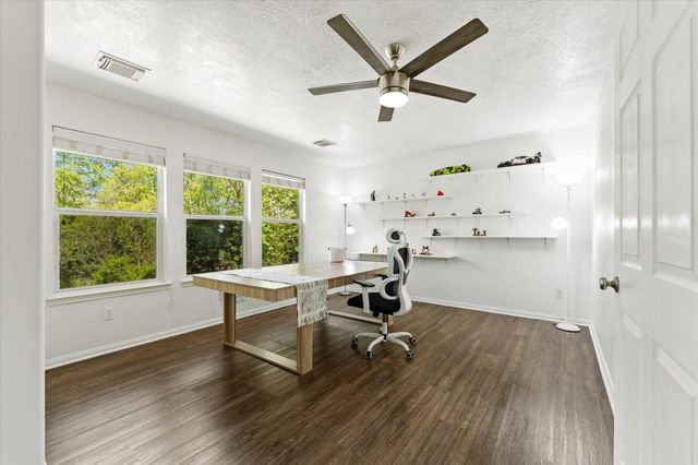 42 Bowie Bend Court, The Woodlands, TX 77385