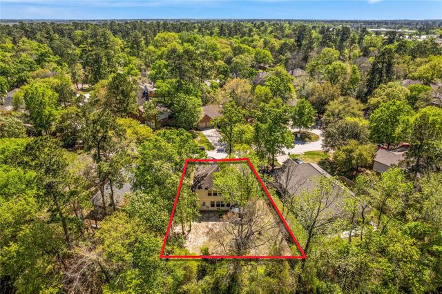 42 Bowie Bend Court, The Woodlands, TX 77385